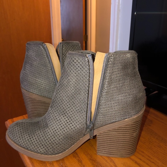 gray booties - Picture 2 of 4